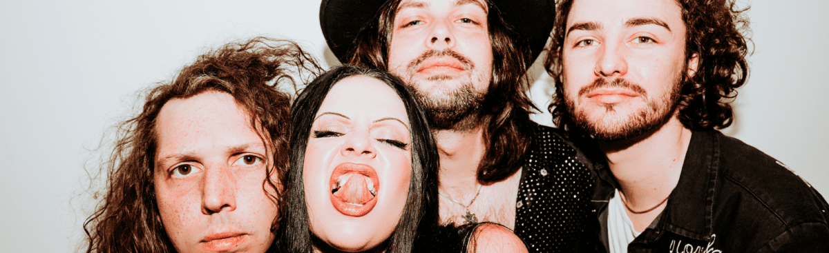 Kelsy Karter & The Heroines